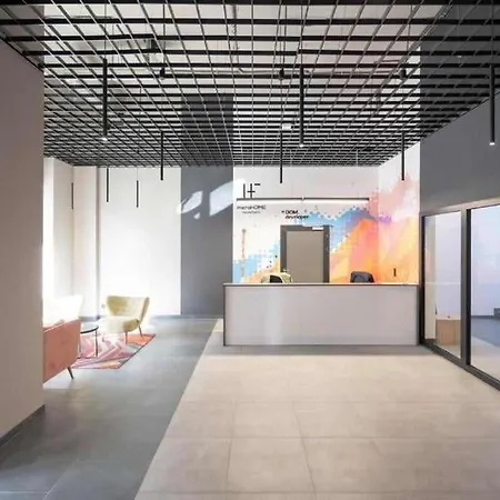 New, Stylish And Fully Equipped Near The Center * فروتسواف