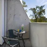 New, Stylish And Fully Equipped Near The Center Apartament Wrocław