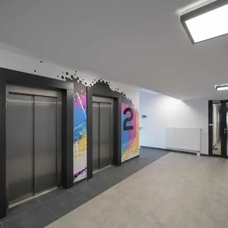 New, Stylish And Fully Equipped Near The Center Wroclaw