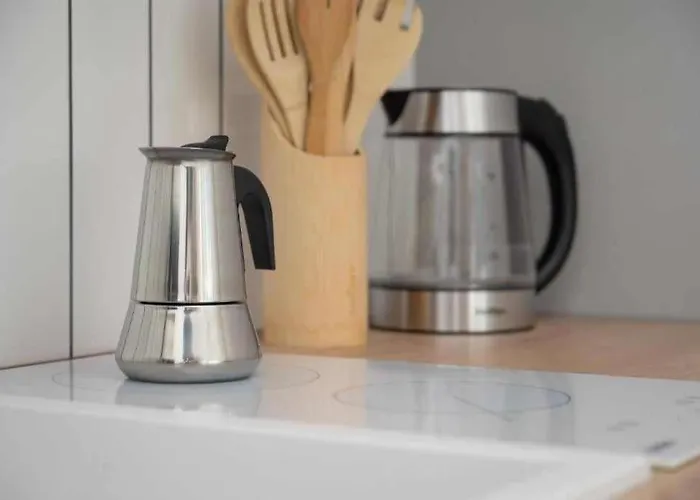 New, Stylish And Fully Equipped Near The Center Appartamento